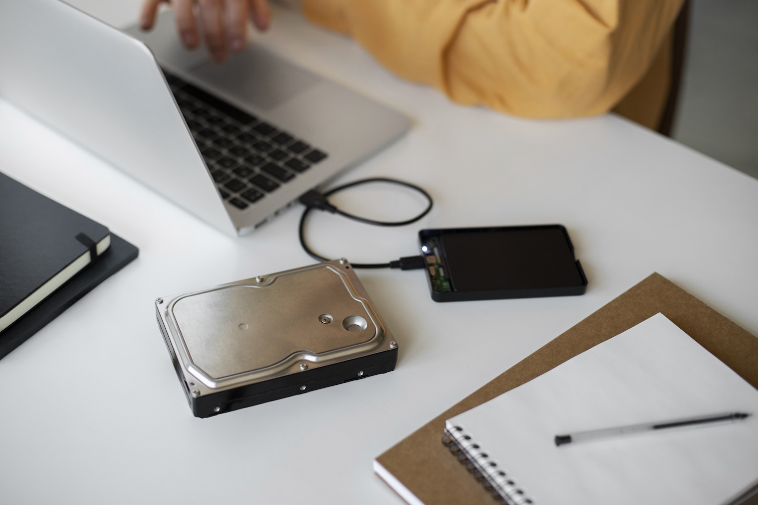 Harddrive and laptop