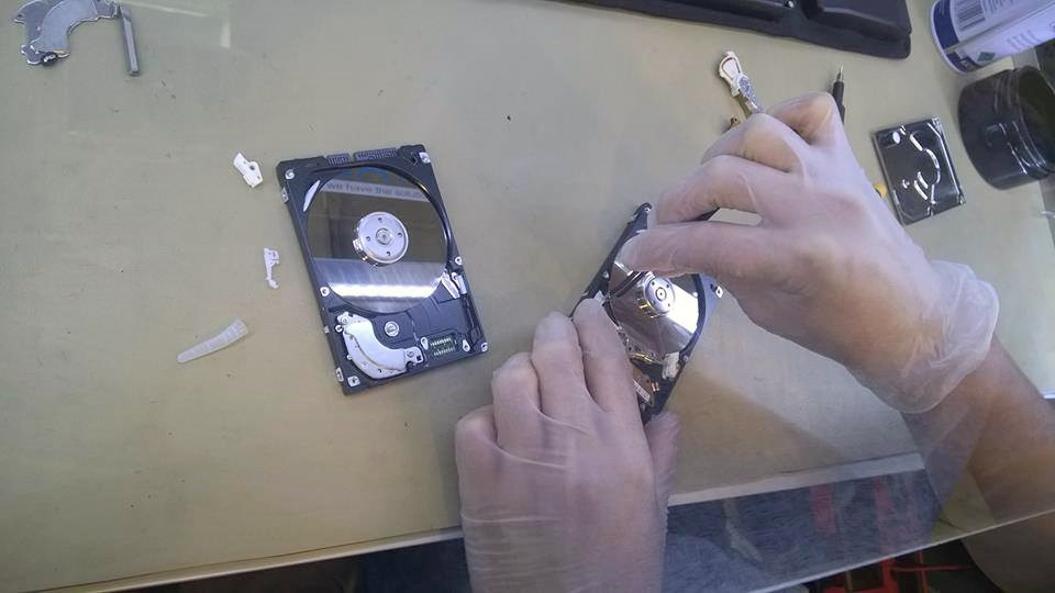 Harddrive and laptop